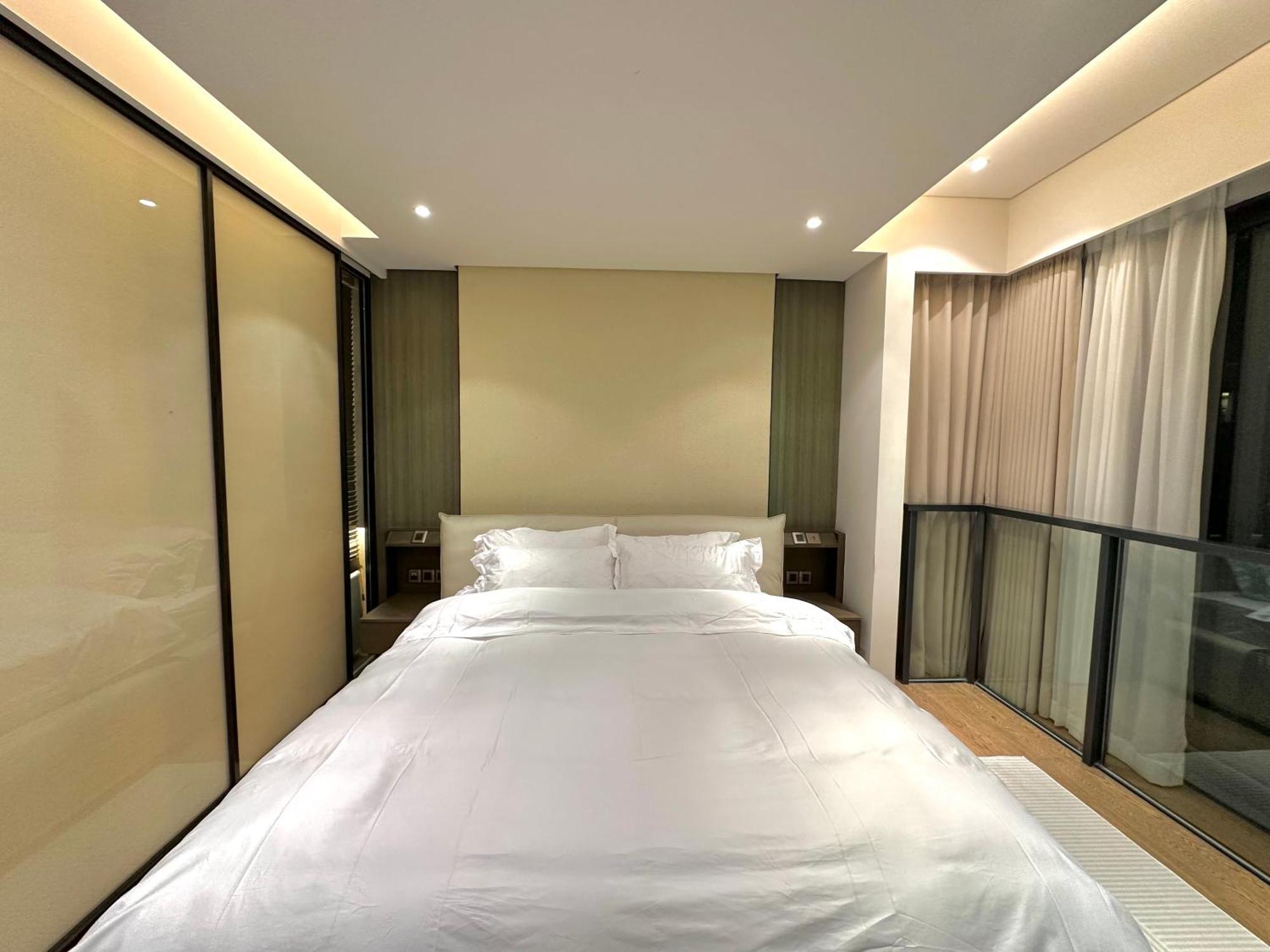 Zhome-Deplex Luxury Apartment-Near The Bund Shanghái Exterior foto
